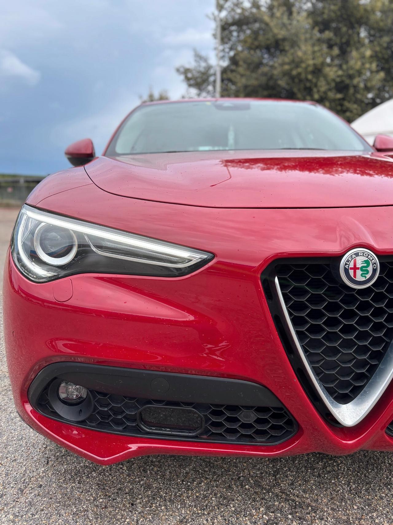 Alfa Romeo Stelvio 2.2 Turbodiesel 210 CV AT8 Q4 Executive