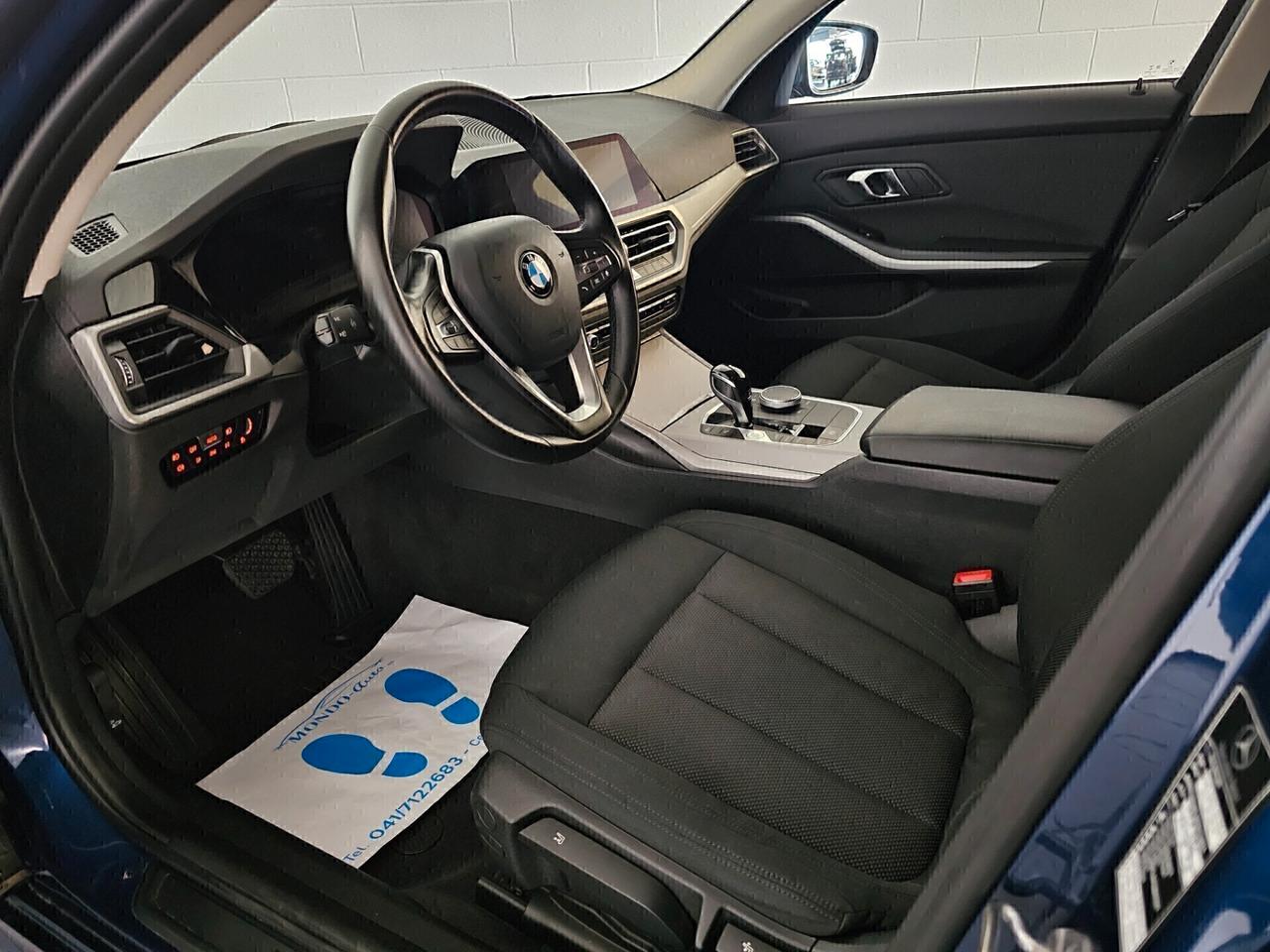 Bmw 320d xDrive 48v Touring Business Adv. 190cv