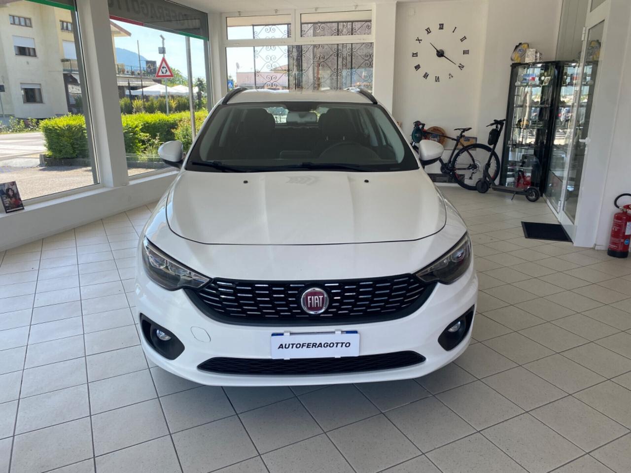 Fiat Tipo 1.6 Mjt S&S SW Lounge -2017