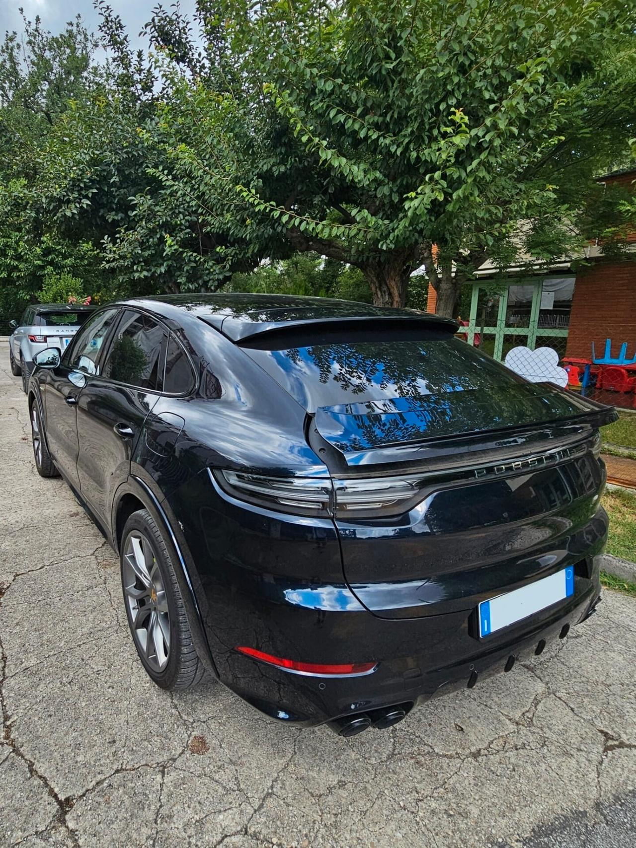 Porsche Cayenne Coupé 3.0 V6 E-HYBRID 340CV