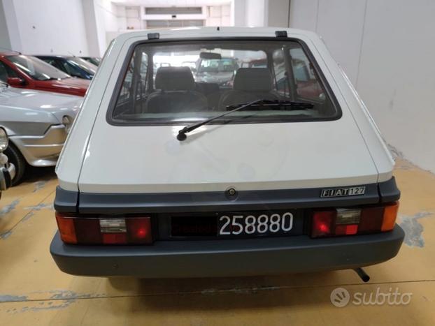 FIAT 127 TERZA SERIE 900 SPECIAL " KM 84.584 "