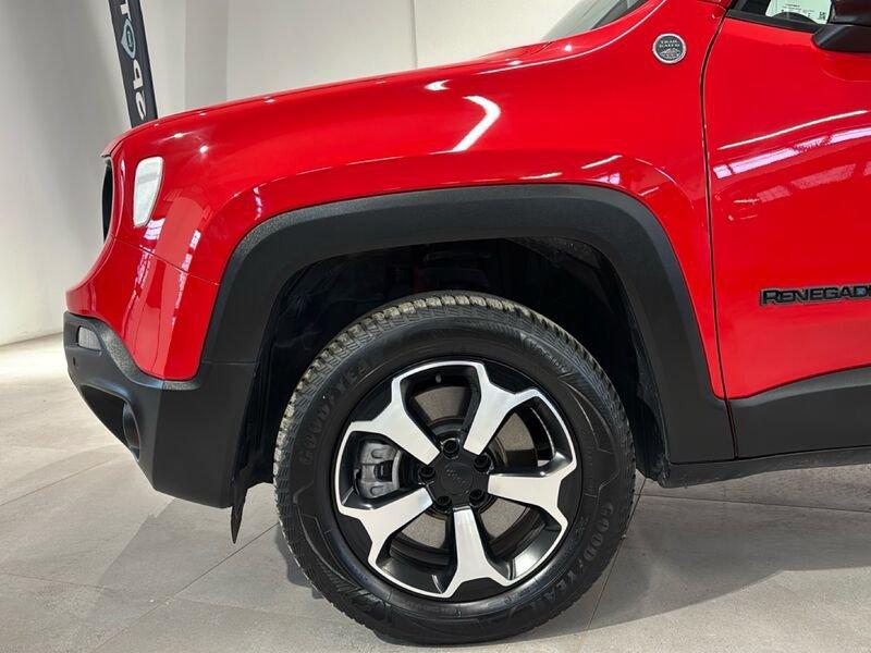 Jeep Renegade 4xe 1.3 T4 PHEV 240cv Trailhawk 4xe Auto
