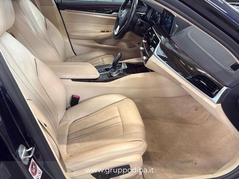 BMW Serie 5 G30 2017 Berlina Benzi 540i xdrive Luxury auto