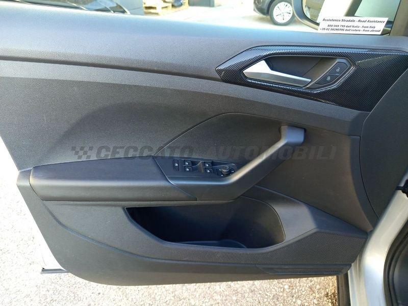 Volkswagen T-Cross 2024 1.0 tsi Life 115cv dsg