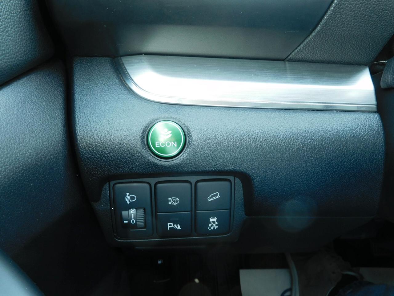 Honda CR-V 1.6 i-DTEC Elegance + Navi AT 4WD