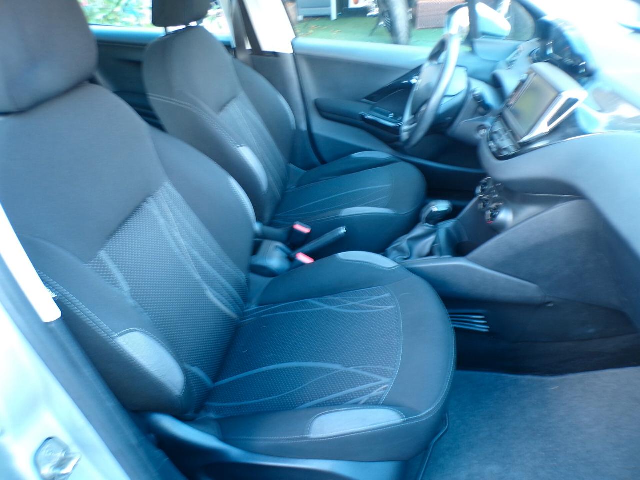 Peugeot 208 1.2 VTi 82 CV 5 porte PURETECH