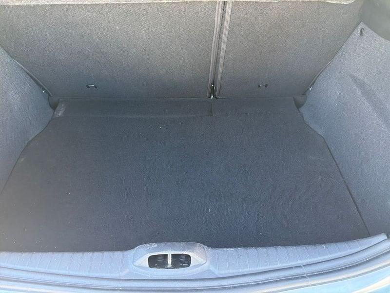 Peugeot 208 208 5p 1.2 puretech 82cv