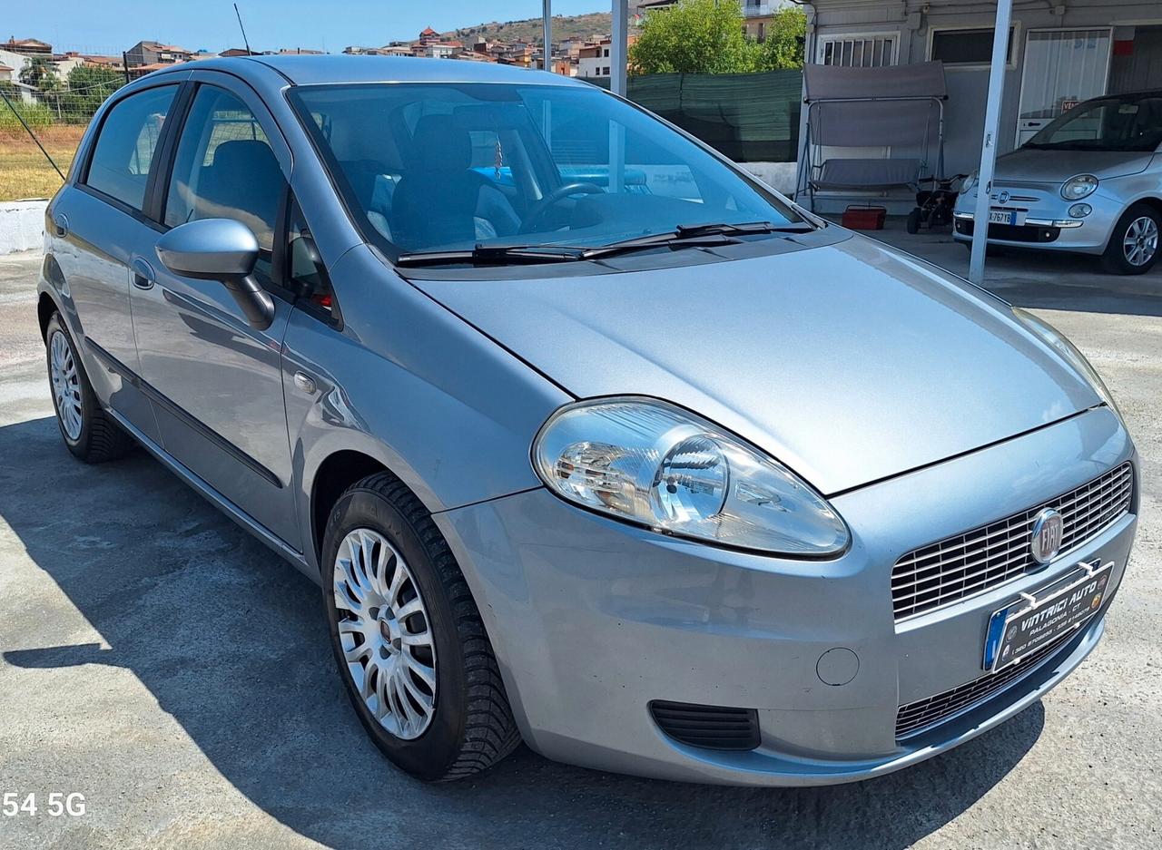 Fiat Grande Punto 1.3 MJT 75 CV 5 porte Dynamic