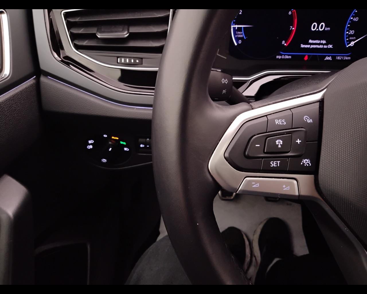 VOLKSWAGEN Taigo - Taigo 1.0 tsi R-Line 115cv