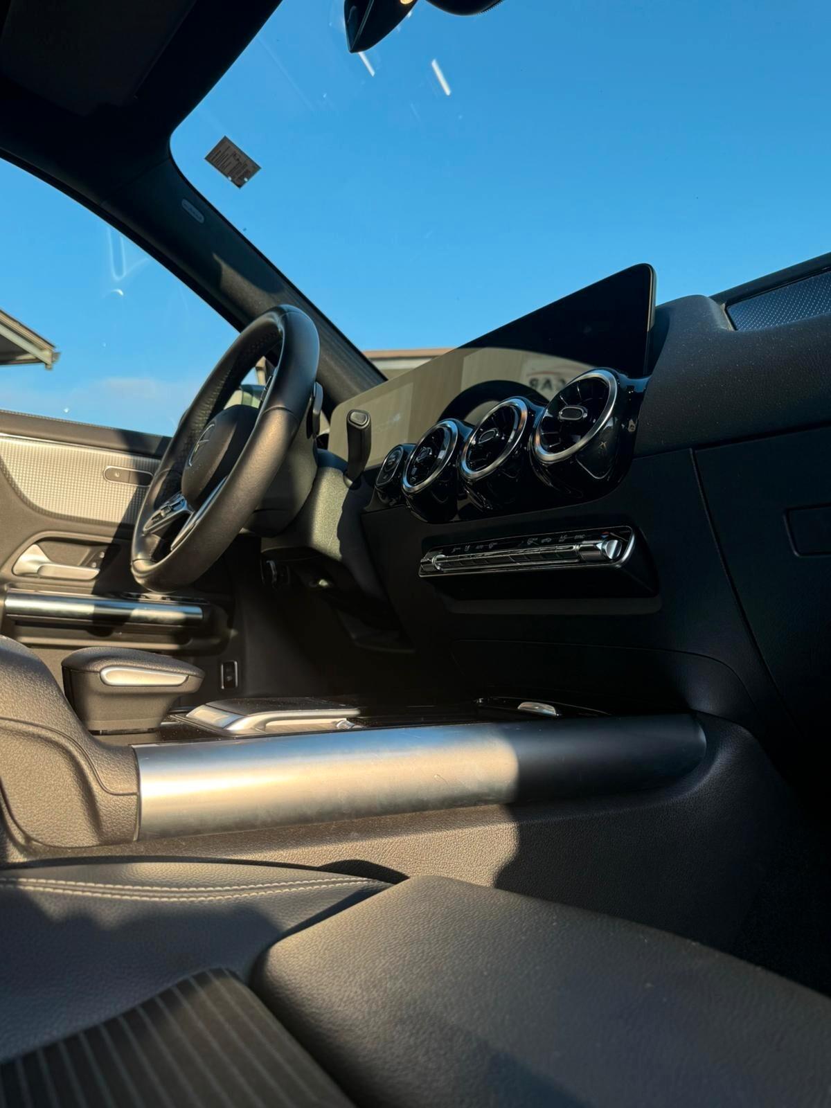 Mercedes-benz GLA 200 d Automatic Sport