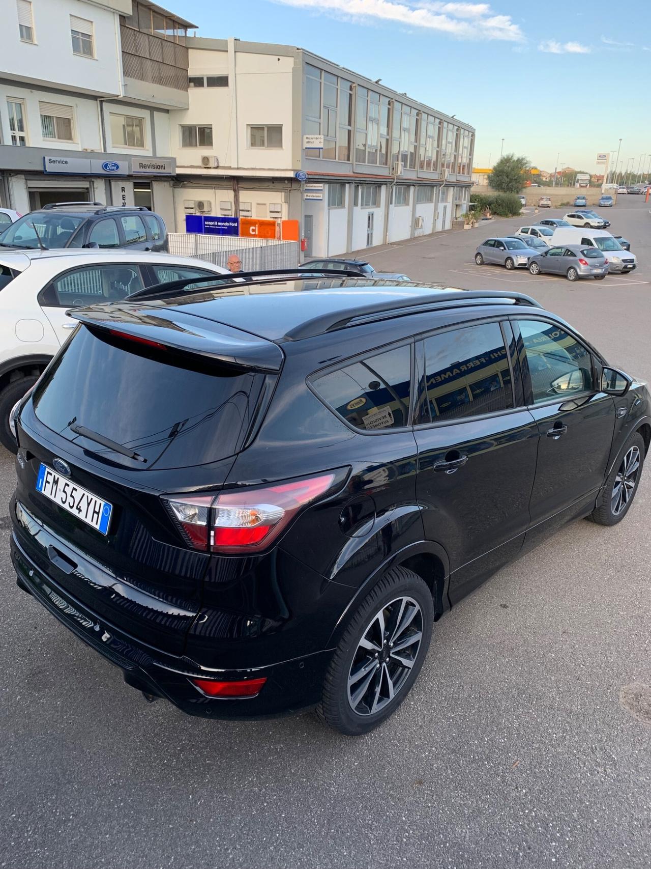 Ford Kuga 2.0 TDCI 150 CV S&S 2WD ST-Line