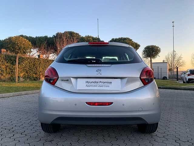 Peugeot 208 BlueHDi 100 5 porte Allure