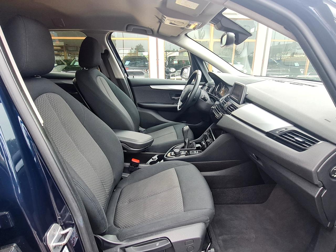 Bmw 216d Active Tourer Advantage Full LED