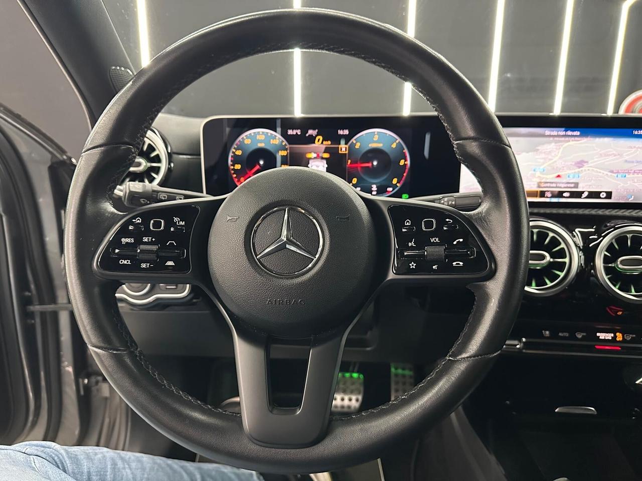 Mercedes-benz A 180 d Automatic Sport