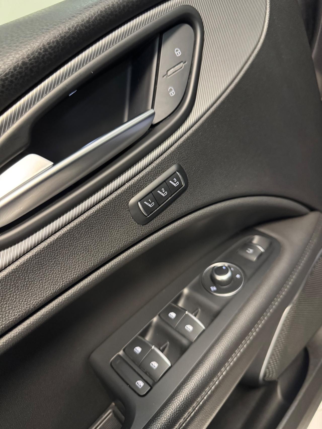 Alfa Romeo Stelvio 2.2 Turbodiesel 210 CV AT8 Q4 Veloce