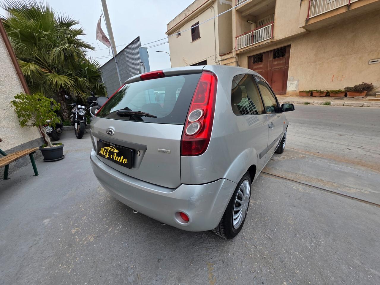 Ford Fiesta 1.4 TDCi 3p. Ghia