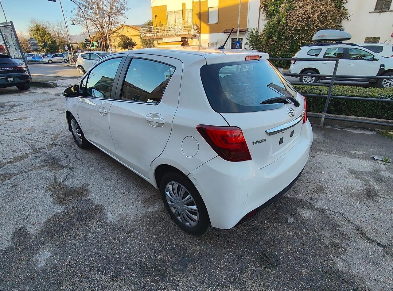 TOYOTA YARIS 1.0 I PLUS