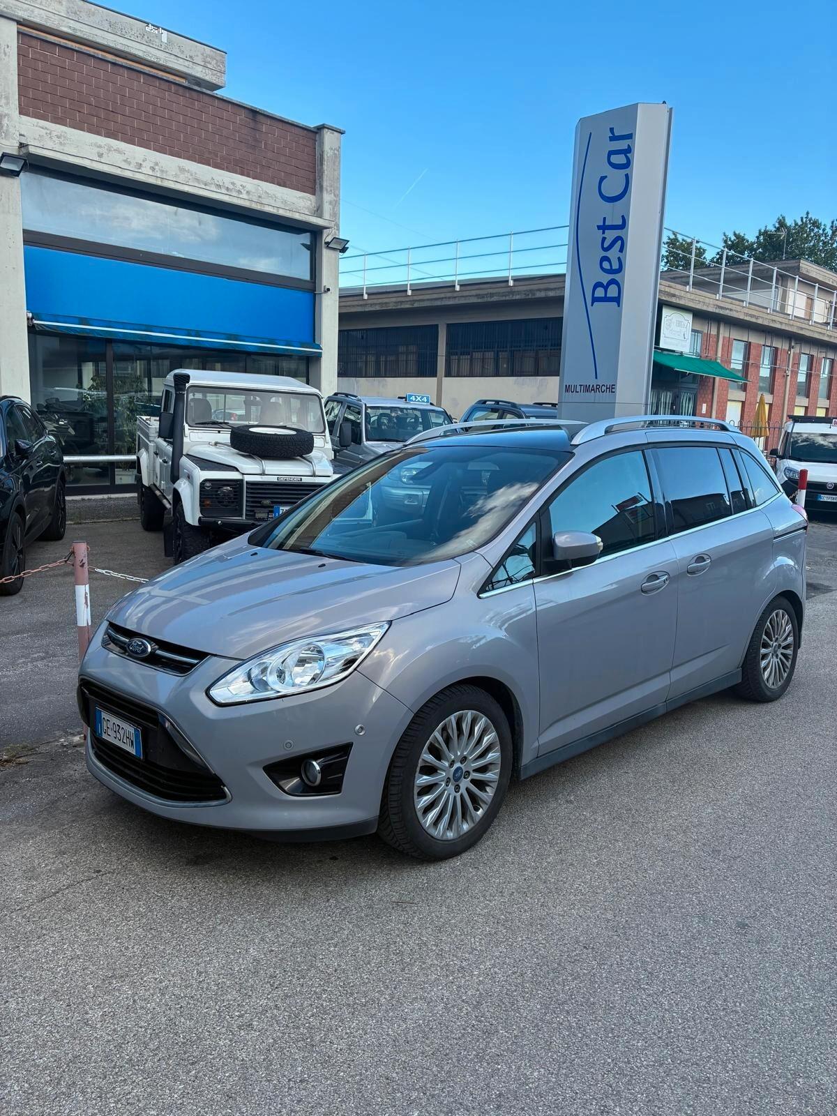 FORD GRAND C-MAX - SeTTE POSTI- UNiCO PRoPRIETARIO- ECCELLENTI CONDIZIONi
