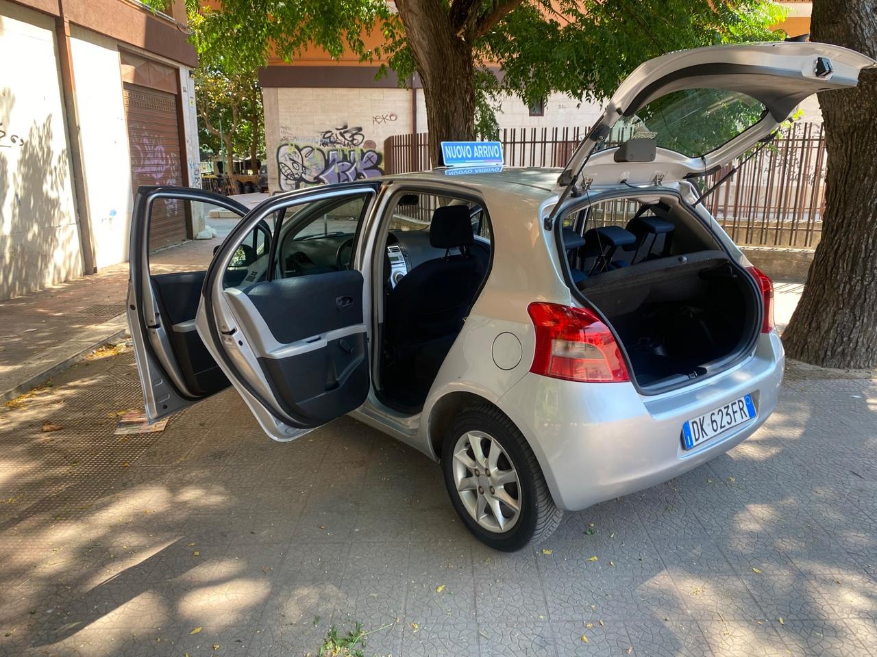 Toyota Yaris 1.0 5 porte