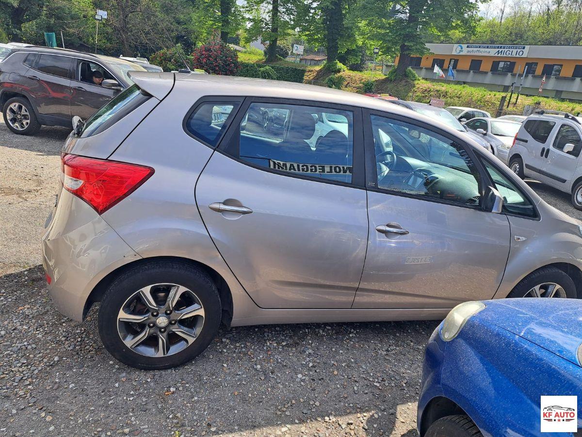 HYUNDAI - iX20 - 1.6 MPI APP MODE