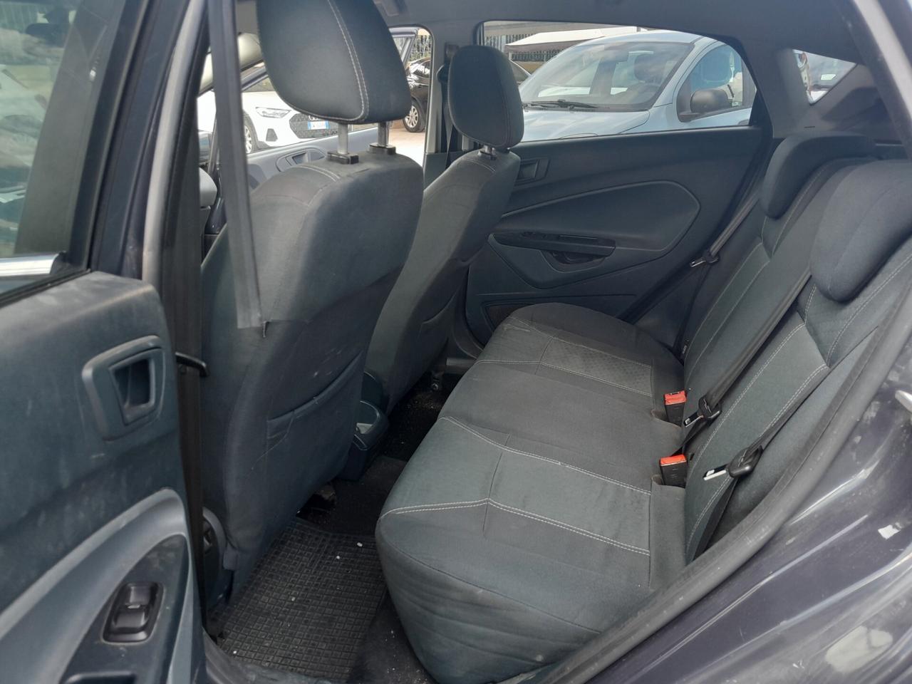 Ford Fiesta 1.4 TDCi 5p. Ghia