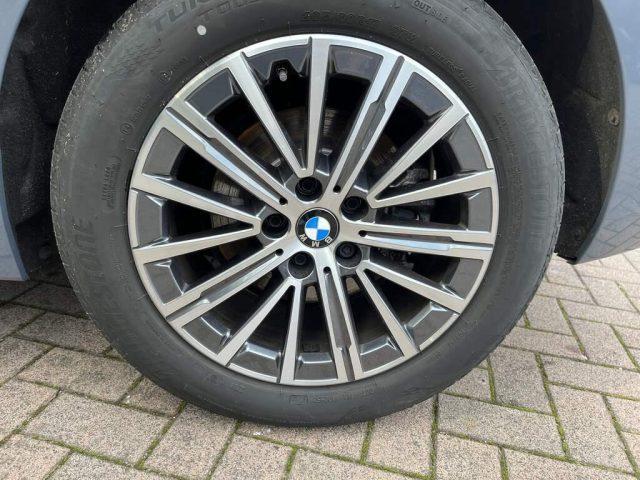 BMW 220 i Active Tourer mhev 48V Luxury auto