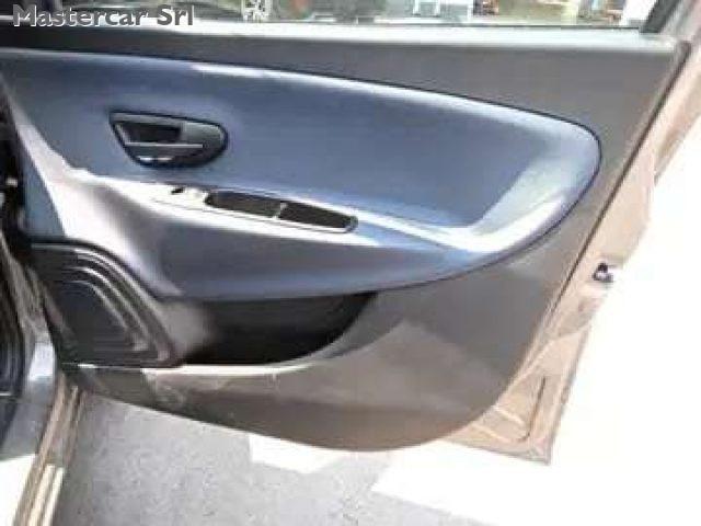 LANCIA Ypsilon 1.0 firefly hybrid Gold (PREZZO REALE) GT847SS