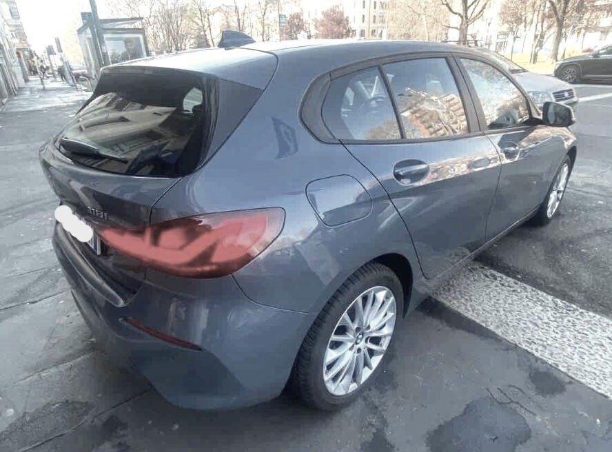 Bmw 116i 5p. Sport AUTOM. NAVY CARPLAY PREZZO REALE