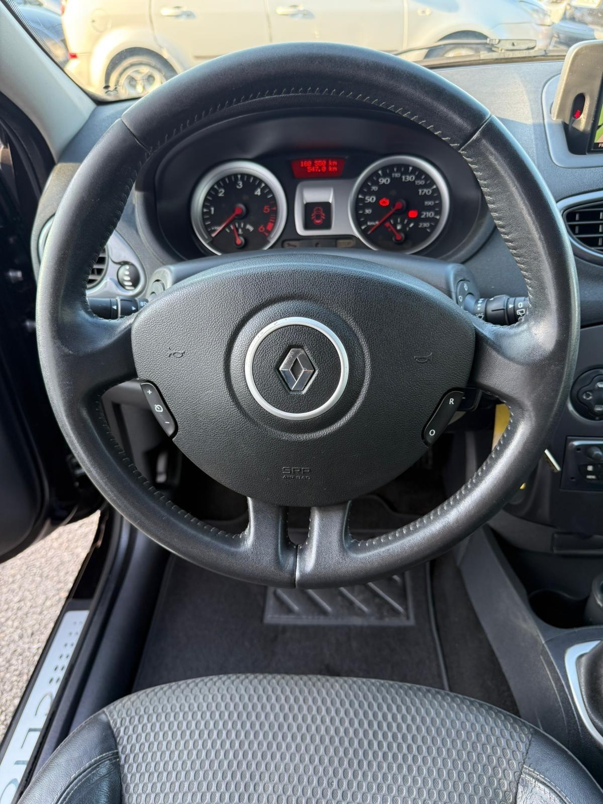 Renault Clio 1.5 dCi - NEOPATENTATI