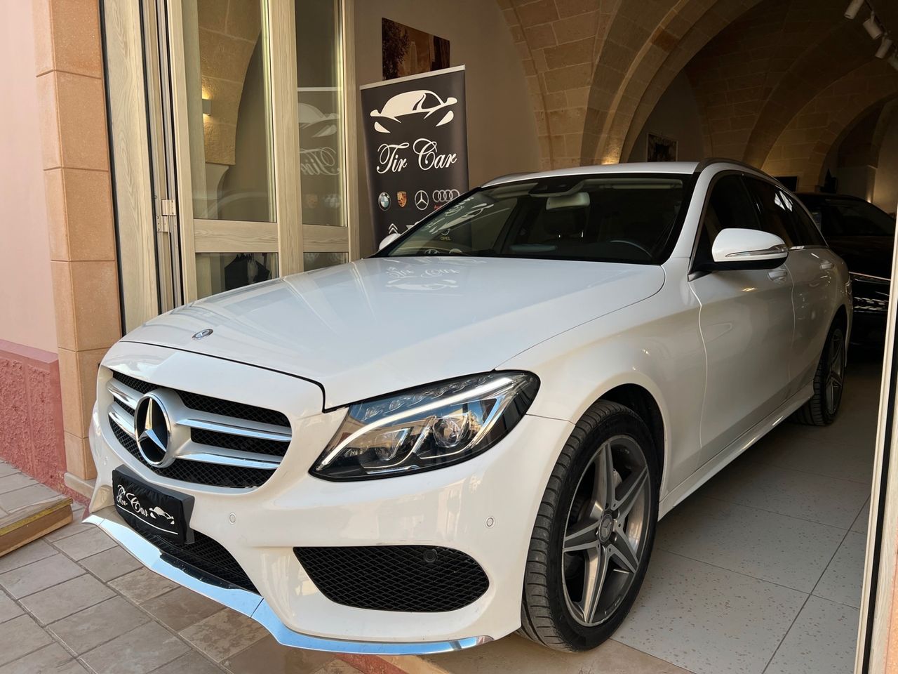 MERCEDES C200 PREMIUM AMG PELLE NAVI 2016