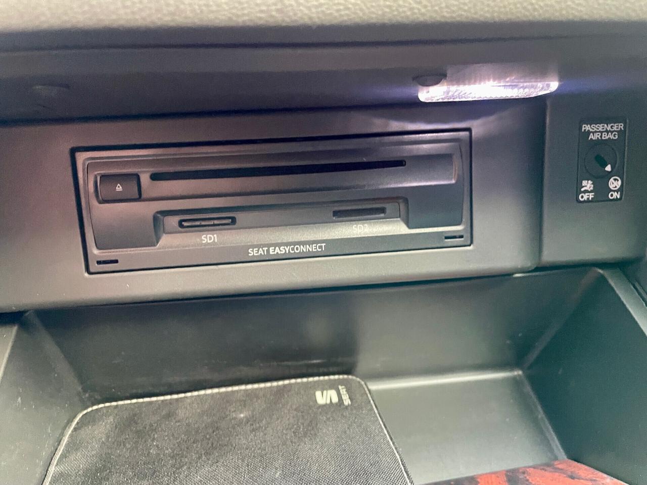 Seat Leon 1.6 TDI 115 CV ST BIXENO-NAVI 2020