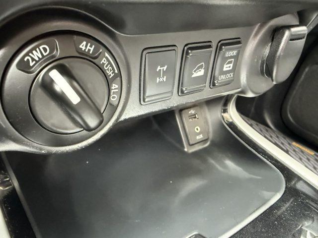 NISSAN Navara 2.3 dCi 190 CV 7AT 4WD Double Cab Trek-1° iva espo
