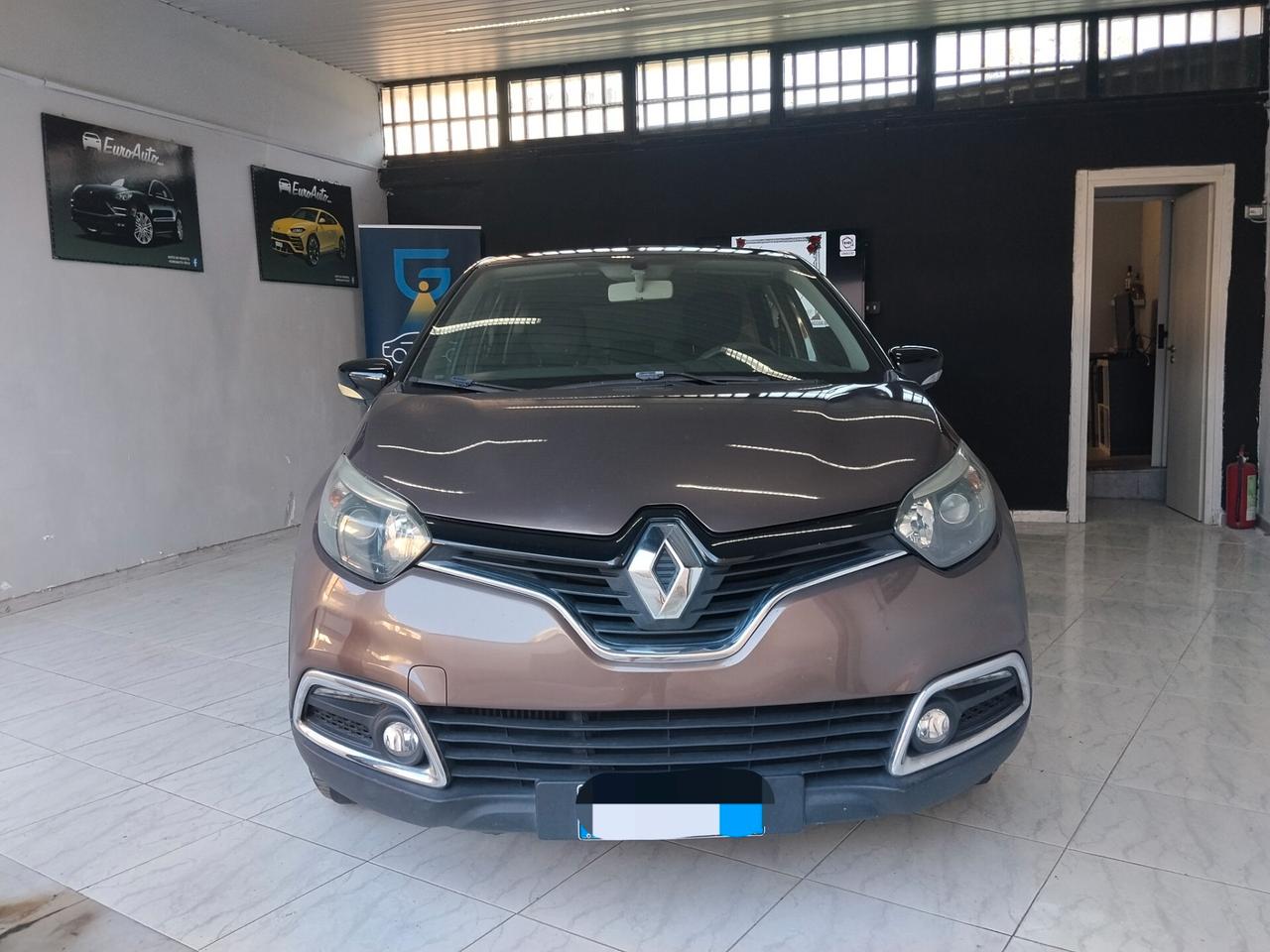 Renault Captur 1.5 diesel 2017 CON GARANZIA
