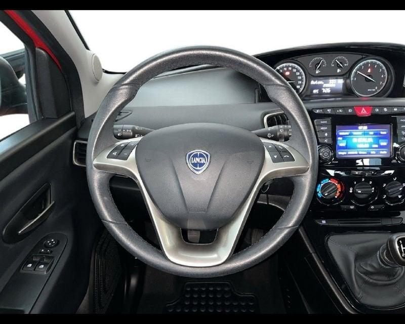 Lancia Ypsilon III 2015 1.0 hybrid Gold s&s 70cv