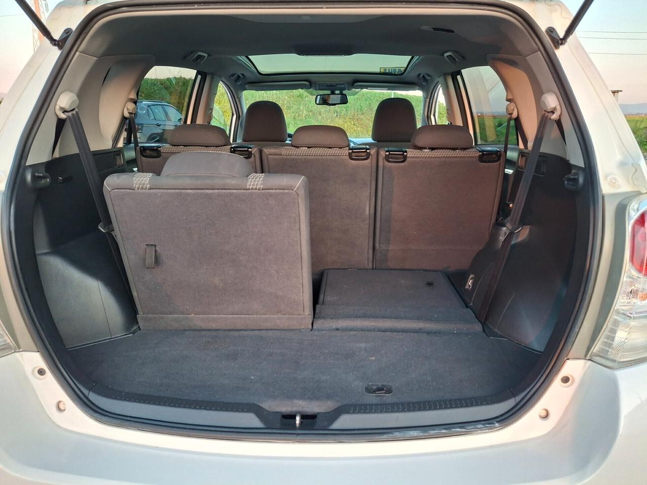 Toyota Verso 1.6 D-4D Style 7 Posti-TETTO-NAVIGATORE--