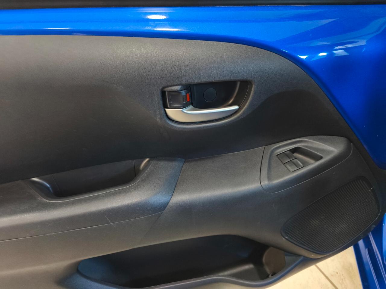 Toyota Aygo Connect 1.0 VVT-i 72 CV 5 porte x-clusiv MMT