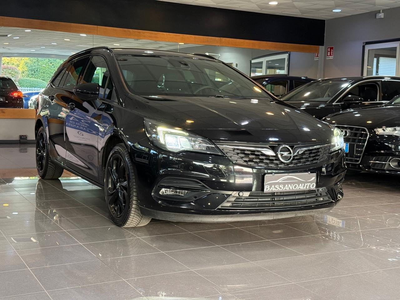 Opel Astra Sports Tourer 1.2 t 2020 70.000 KM!!!