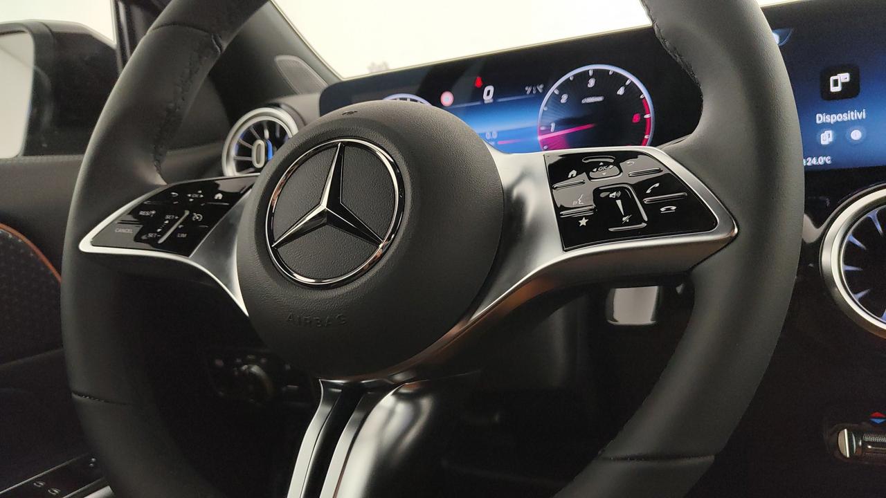 Mercedes-Benz GLA 200 d Automatic 4MATIC