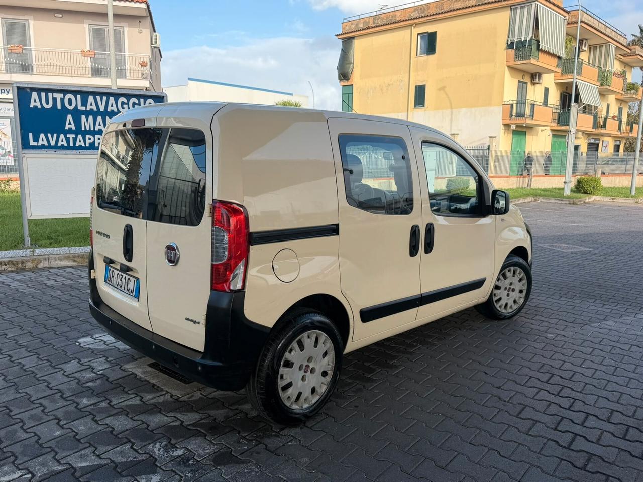 Fiat Fiorino 1.3 MJT 75CV Combi Semivetrato