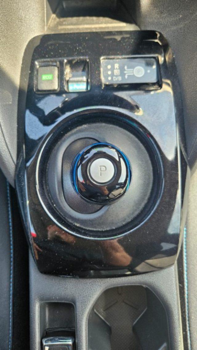 NISSAN Leaf N-Connecta 40 kWh