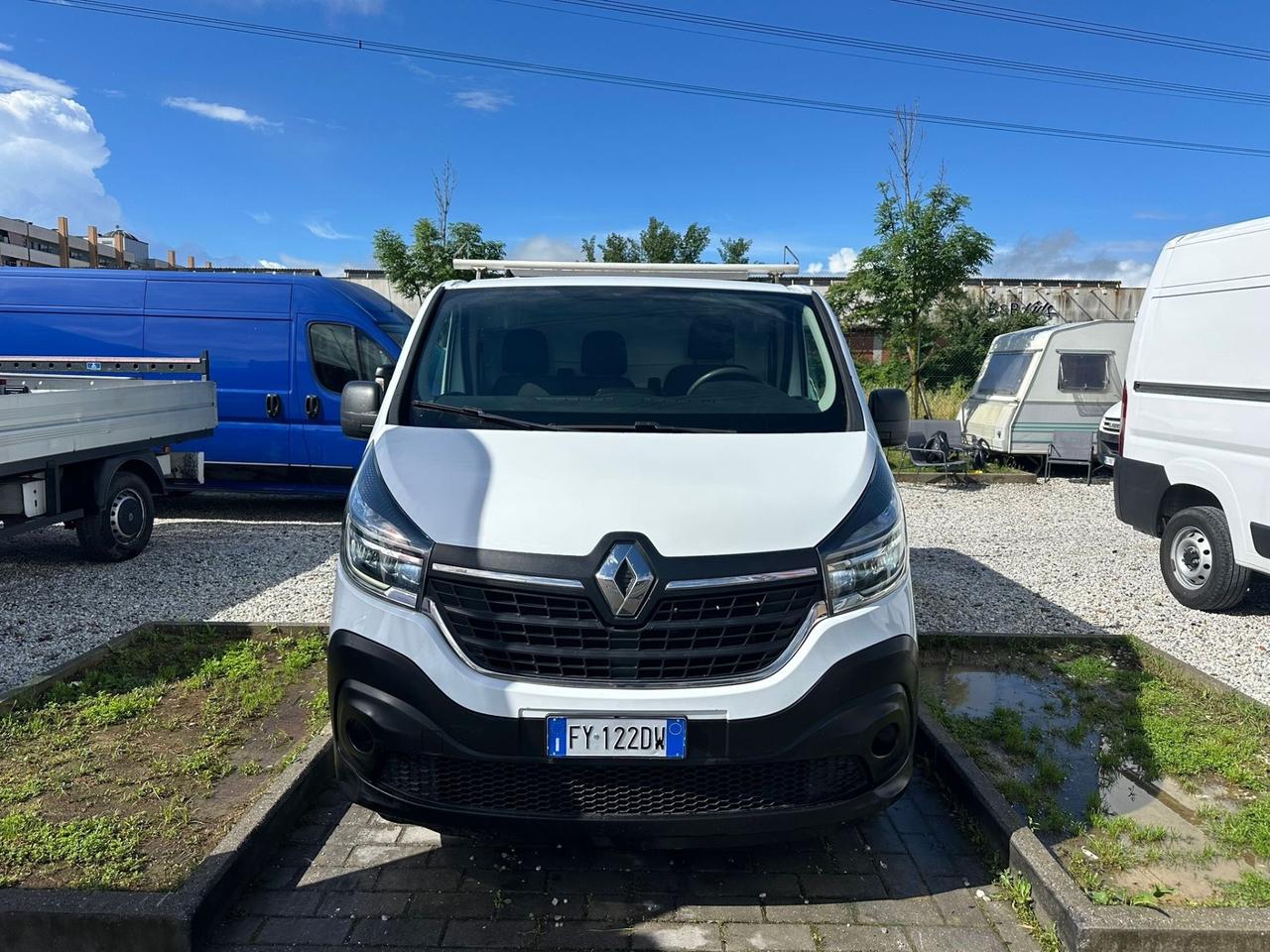 Renault Trafic T28 2.0 dCi 120CV Iva Compresa