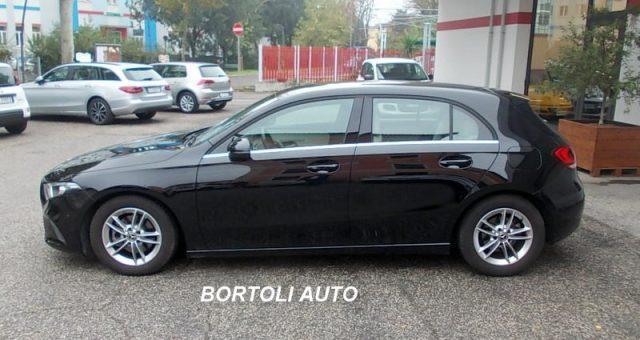 MERCEDES-BENZ A 180 33.000 KM AUTOMATICA BUSINESS EXTRA FULL OPTIONAL