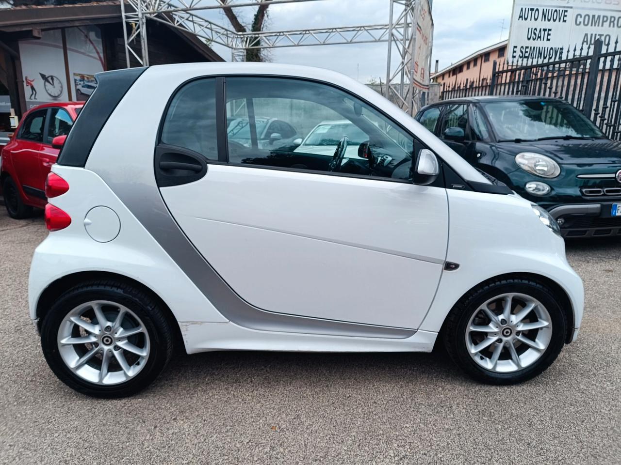 Smart ForTwo 1000 52 kW coupé passion