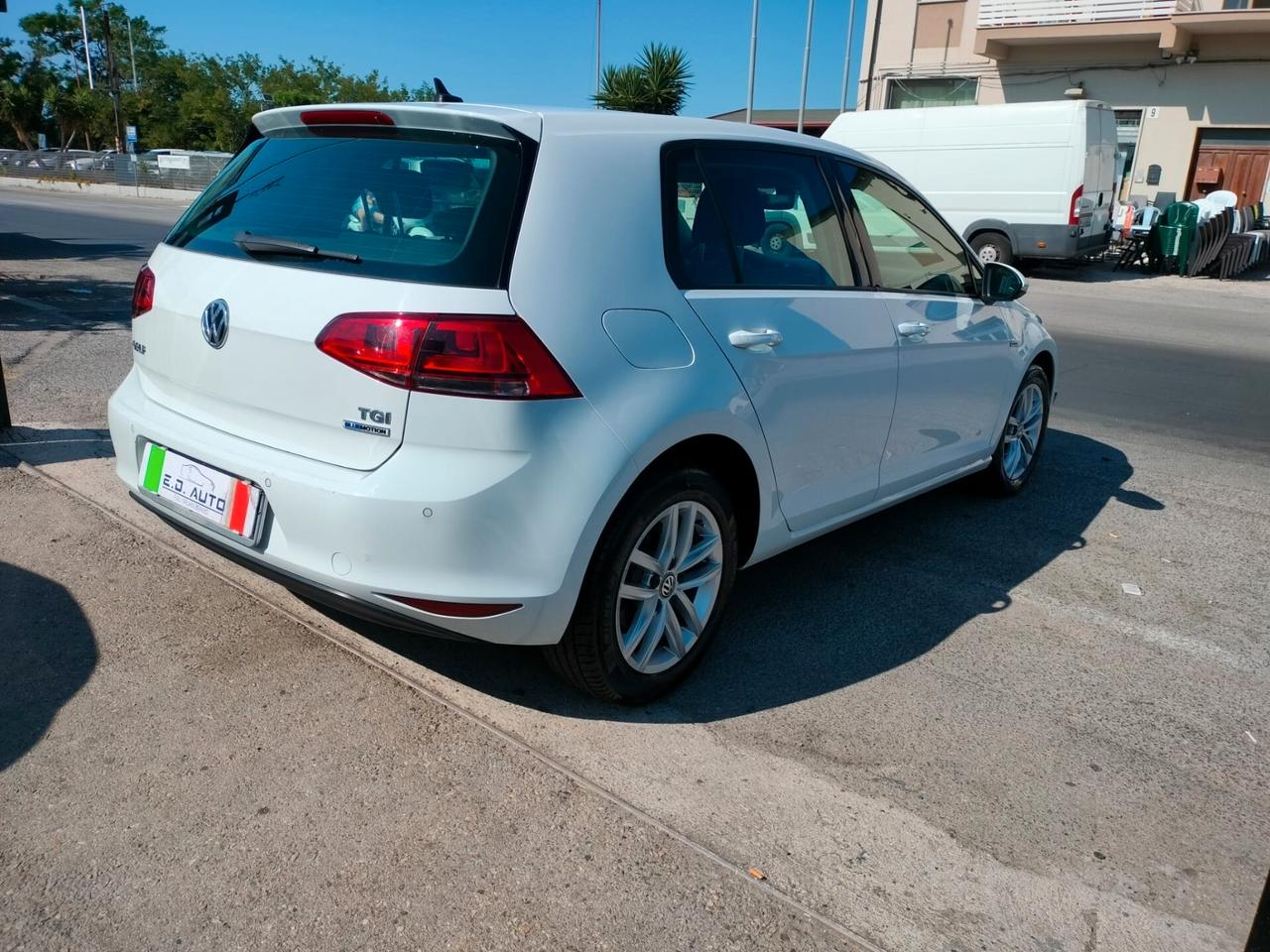 Volkswagen Golf 1.4 TGI DSG 5p. Executive BlueMotion