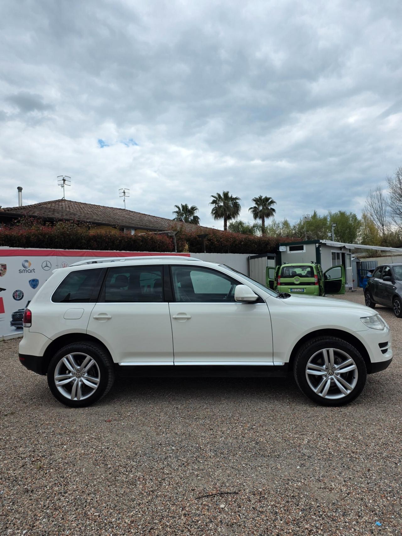 Volkswagen Touareg 3.0/240CV V6 TDI DPF tip.