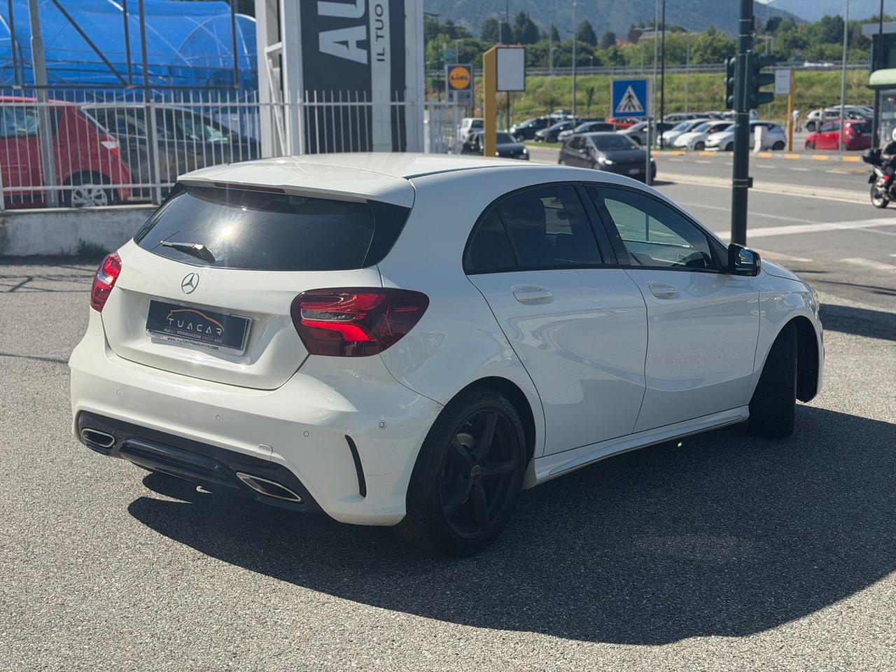 Mercedes-Benz A 200 D Premium *PROMO FINANZ #11144