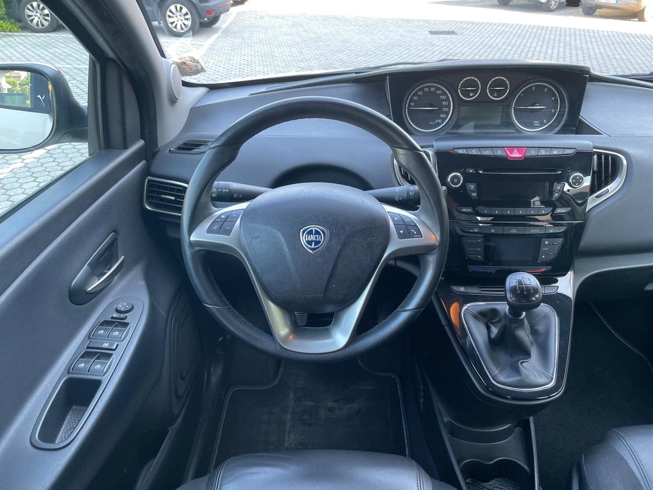 Lancia Ypsilon 1.3 MJT 16V 95 CV 5 porte S&S Platinum