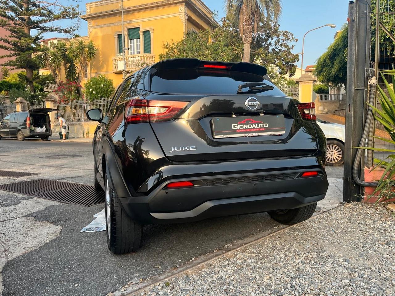 Nissan Juke 1.0 DIG-T 114 CV DCT N-Connecta