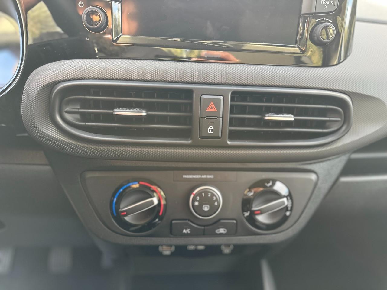 HYUNDAI i10 III 2023 - i10 1.0 mpi Connectline 63cv