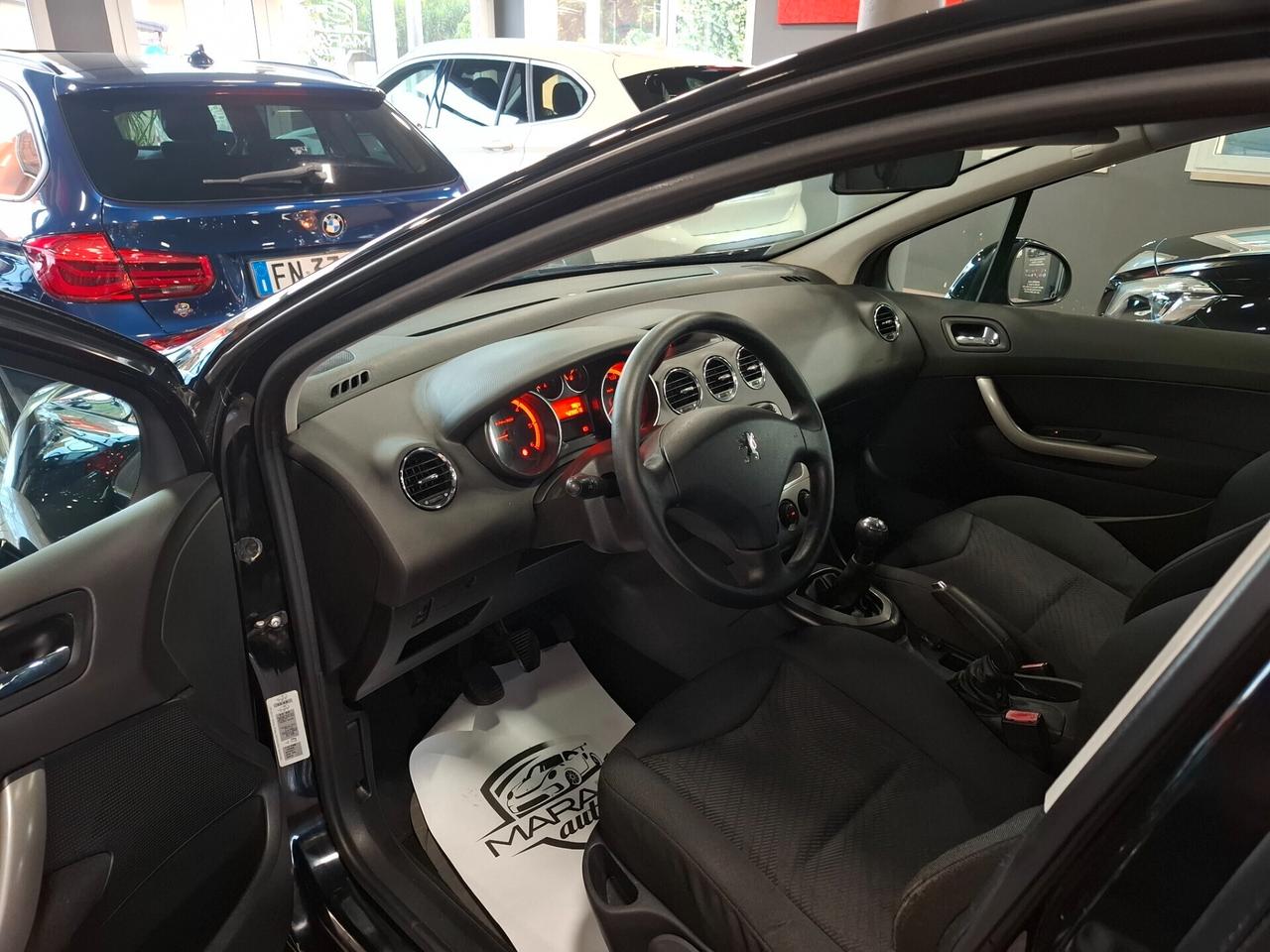 Peugeot 308 1.6 HDi 90CV Neopatentato